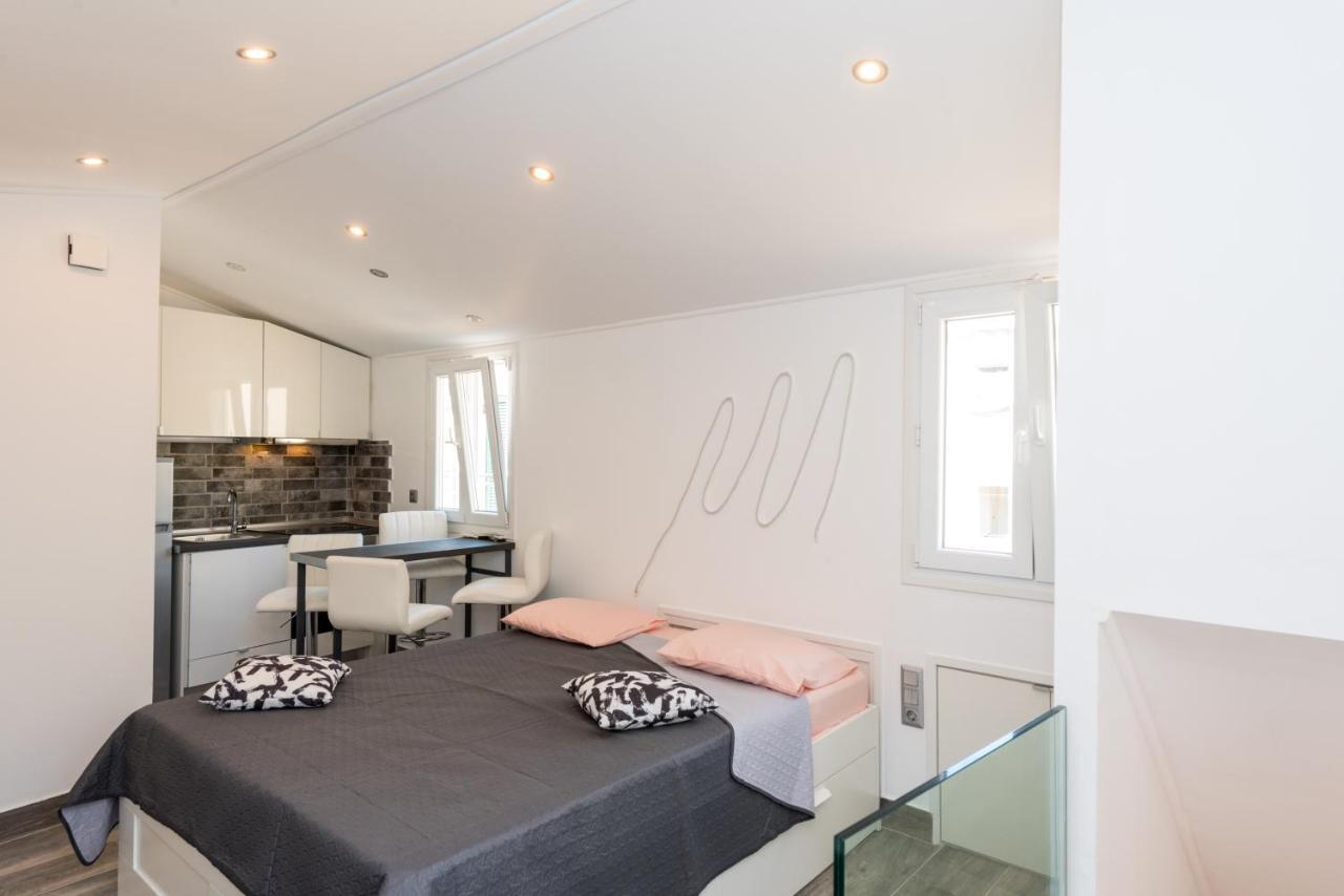 Corfu Downtown Suites Buitenkant foto